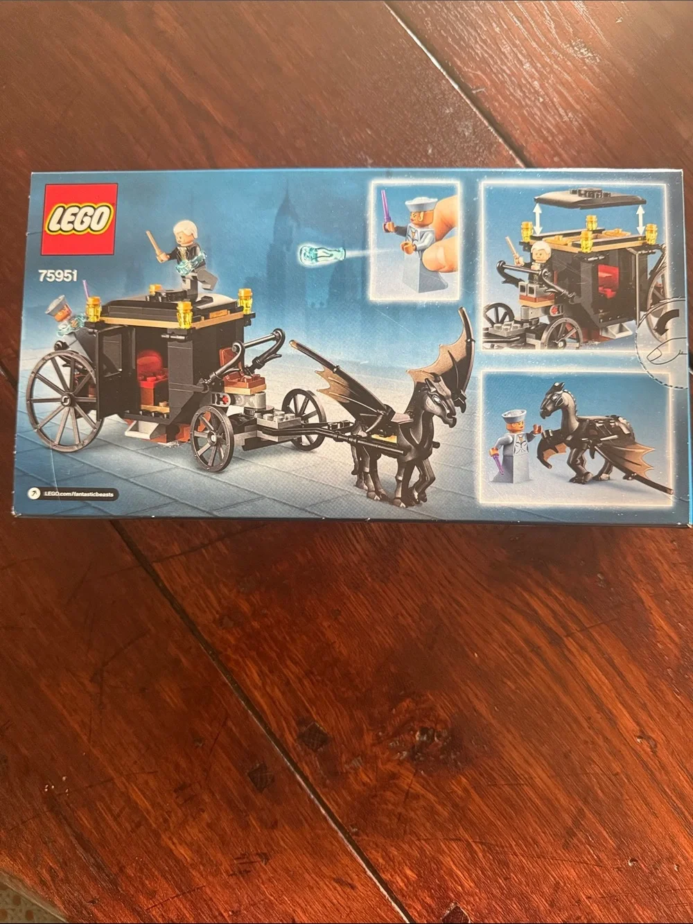 Brand New LEGO Fantastic Beasts Carriage & Winged Creature Set - Black, Yellow